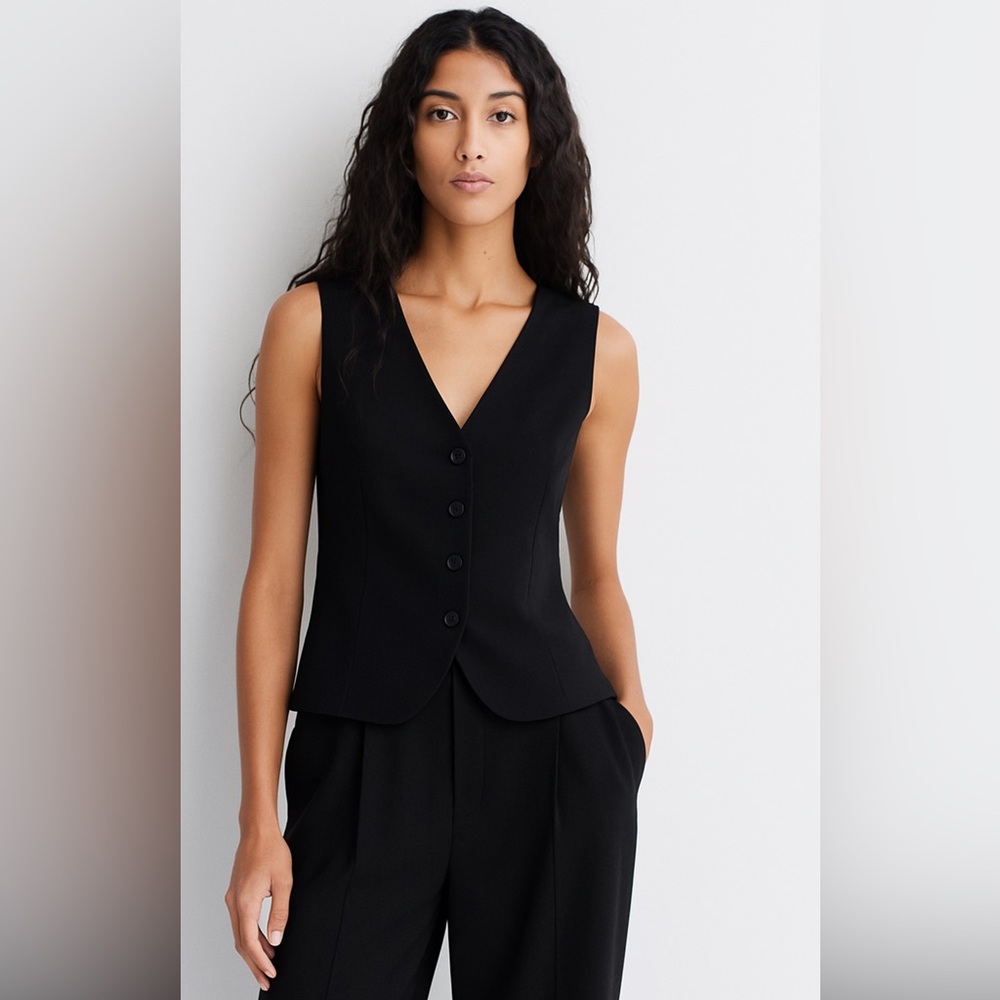 H&M Women Black Tailored Vest US L Euro 46 Sleeveless Button Front Waistcoat NWT